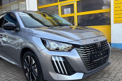 Peugeot 208 39.800 km 16.980 &euro; Lahr 77933