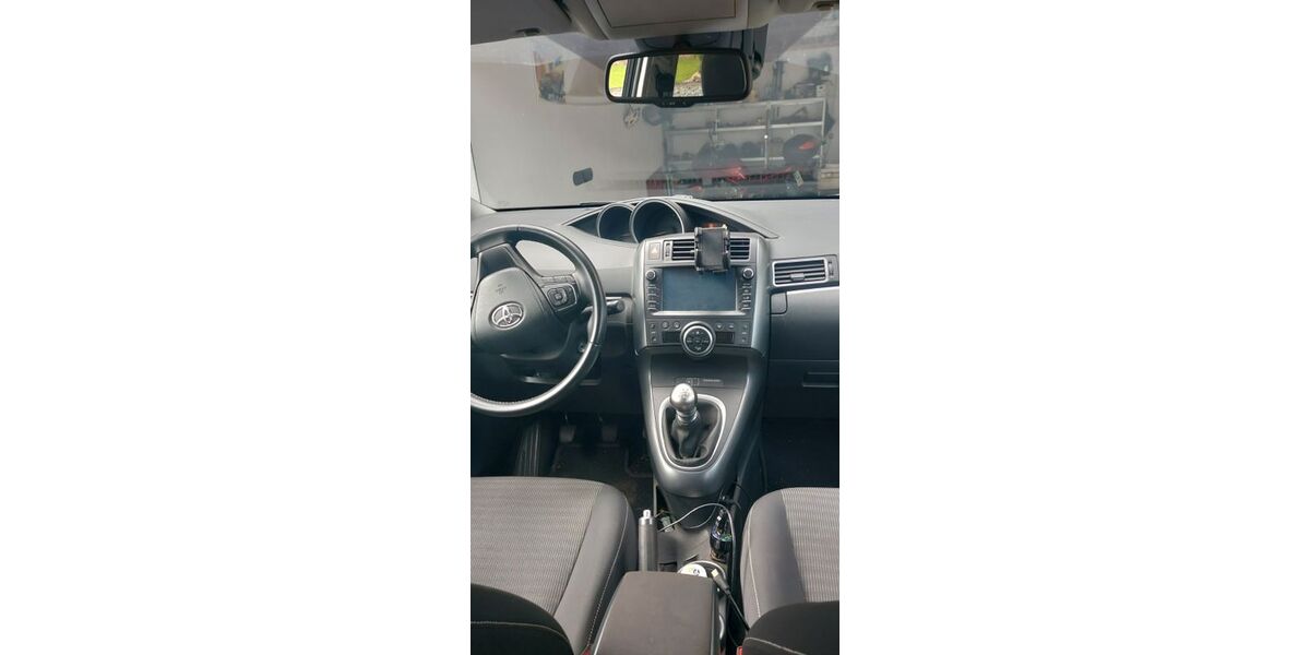 Toyota Verso-S 188.000 km 6.500 &euro; Willstätt 77731