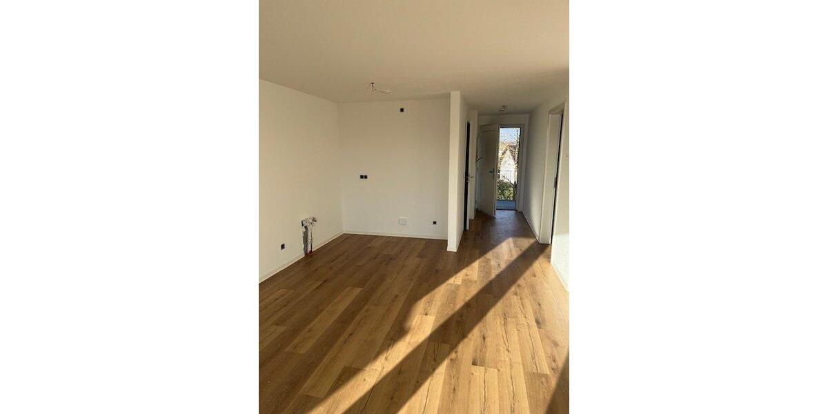 Einfamilienhaus Kehl - 2 Zimmer, 66 m&sup2;, 720&euro; | Angebot:25963163