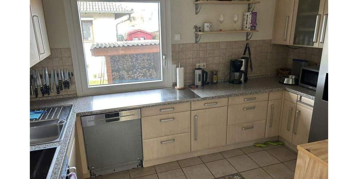 Bungalow Herbolzheim Broggingen - 7 Zimmer, 165 m&sup2;, 555.555&euro; | Angebot:25654332