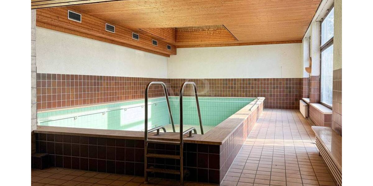 Einfamilienhaus Schutterwald - 9 Zimmer, 287 m&sup2;, 795.000&euro; | Angebot:25660476