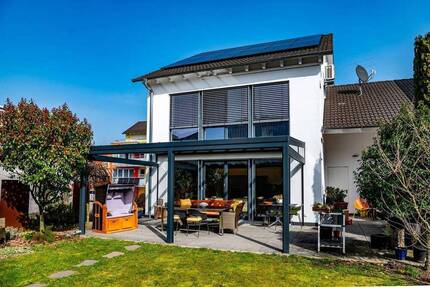 Haus Bühl Stadtgebiet - 4 Zimmer, 177 m&sup2;, 782.000&euro; | Angebot:26768049