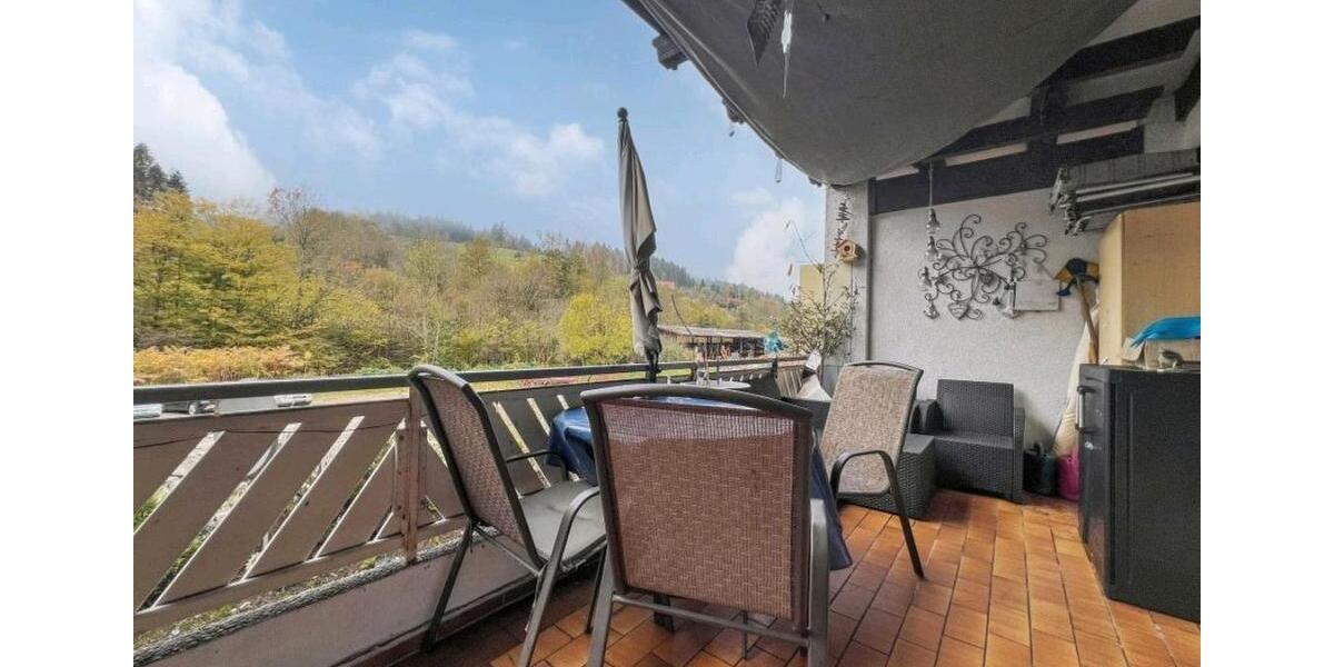 Etagenwohnung Oppenau - 3 Zimmer, 93 m&sup2;, 175.000&euro; | Angebot:23534670