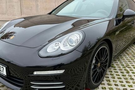 Porsche Panamera 161.000 km 31.800 &euro; Lahr 77933