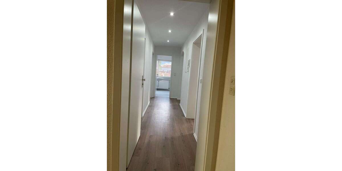 Einfamilienhaus Ottersweier - 15 Zimmer, 315 m&sup2;, 585.000&euro; | Angebot:17857172