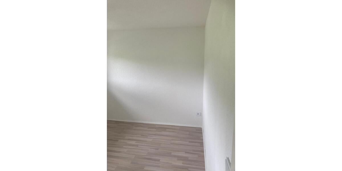 Dachgeschoßwohnung Schutterwald - 4 Zimmer, 80 m&sup2;, 700&euro; | Angebot:25757538