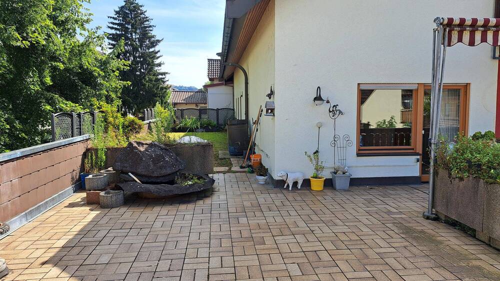 Mehrfamilienhaus, Wohnhaus Lahr - 6 Zimmer, 225 m&sup2;, 649.000&euro; | Angebot:25778876