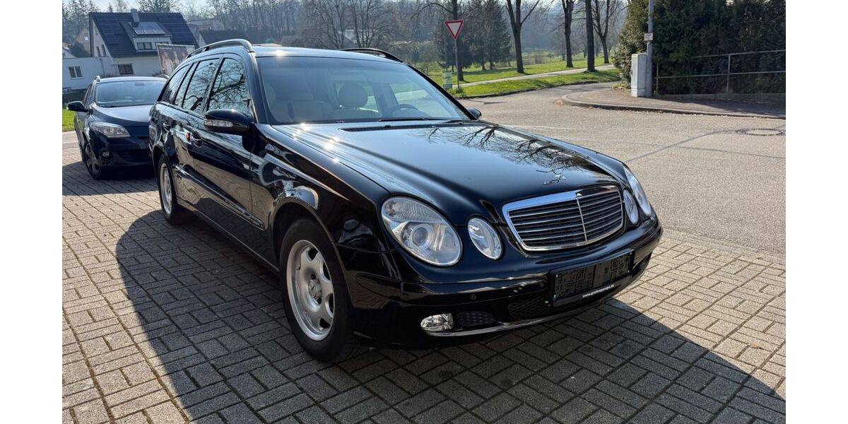 Mercedes-Benz E 320 164.000 km 5.999 &euro; Ringsheim 77975