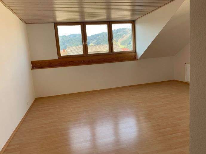Etagenwohnung Haslach im Kinzigtal - 3 Zimmer, 78 m&sup2;, 700&euro; | Angebot:26867405
