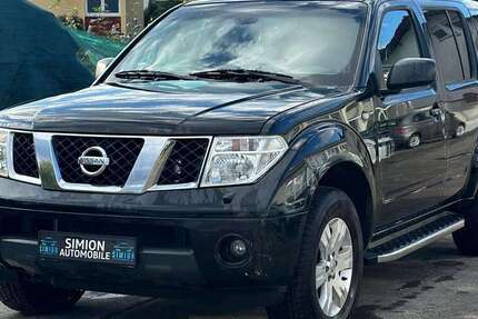 Nissan Pathfinder 298.000 km 11.990 &euro; Sasbach 77880