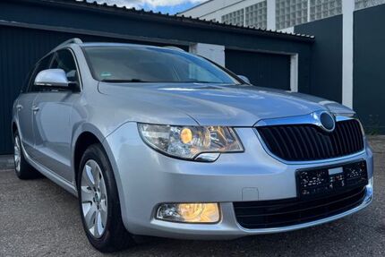 Skoda Superb 211.000 km 5.000 &euro; Offenburg 77654