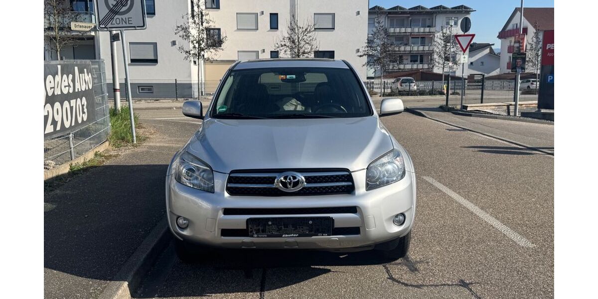 Toyota RAV 4 210.000 km 4.990 &euro; Appenweier 77767