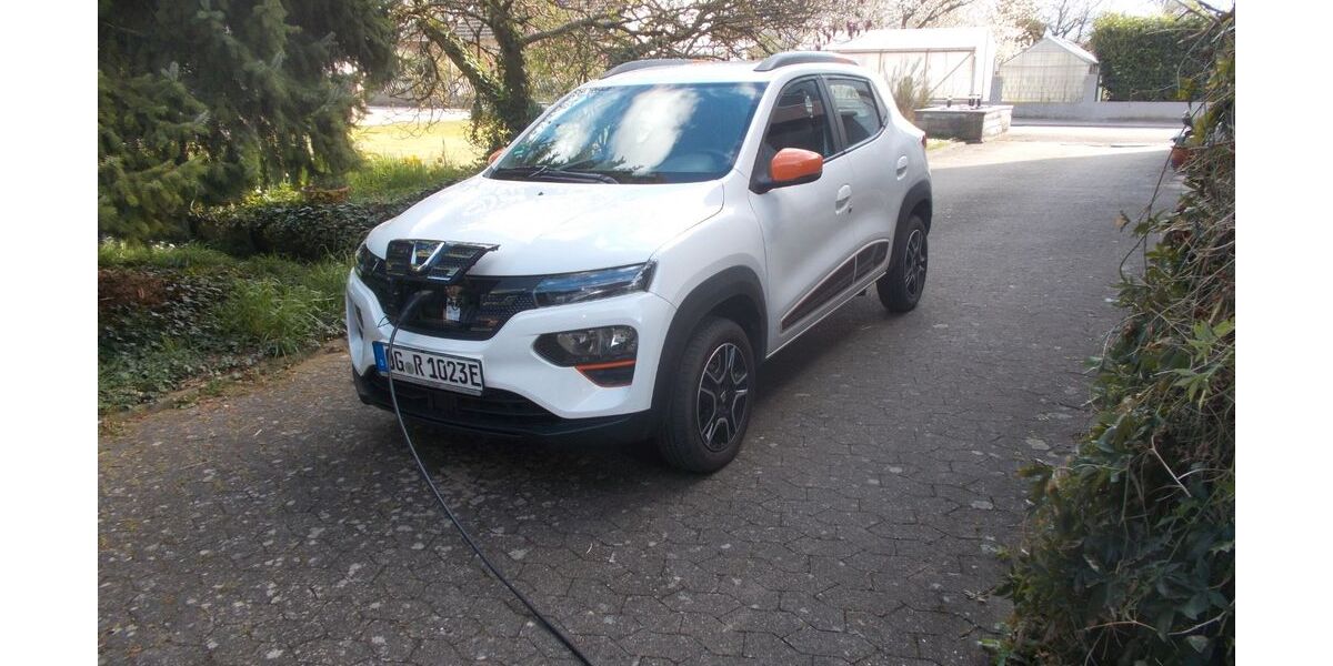 Dacia Spring 39.000 km 10.250 &euro; Neuried 77743