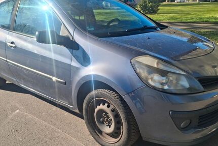 Renault Clio 216.000 km 1.800 &euro; Lahr 77933