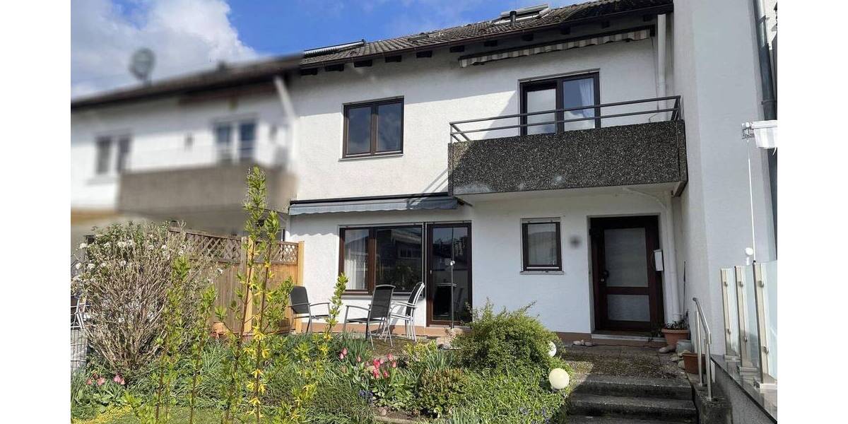 Reihenmittelhaus Offenburg Bühl - 6 Zimmer, 141 m&sup2;, 415.000&euro; | Angebot:26308843