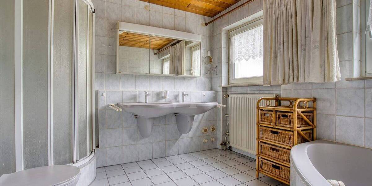 Mehrfamilienhaus, Wohnhaus Friesenheim / Oberschopfheim Oberschopfheim - 7 Zimmer, 218 m&sup2;, 495.000&euro; | Angebot:26819788
