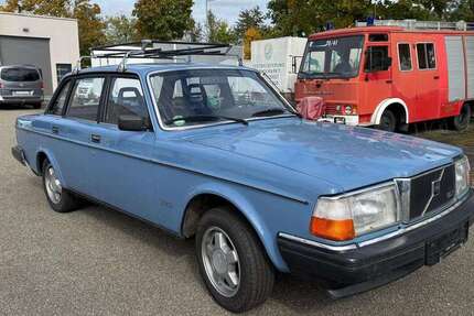 Volvo 244 163.000 km 9.750 &euro; Schutterwald 77746