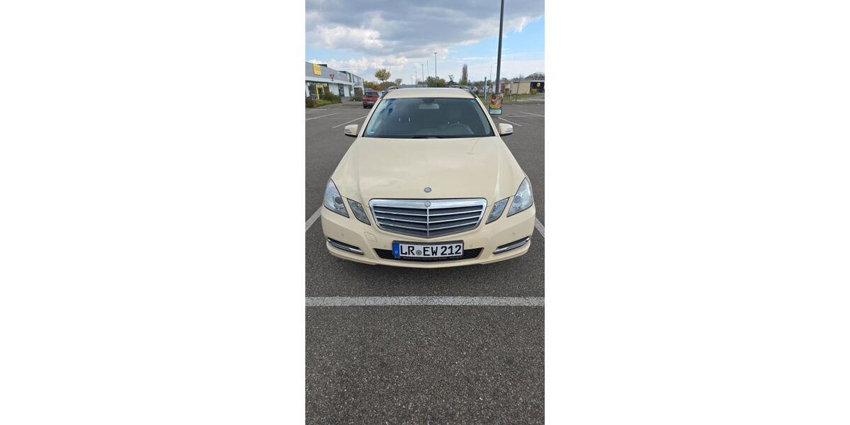 Mercedes-Benz E 200 465.000 km 4.900 &euro; Kippenheim 77971