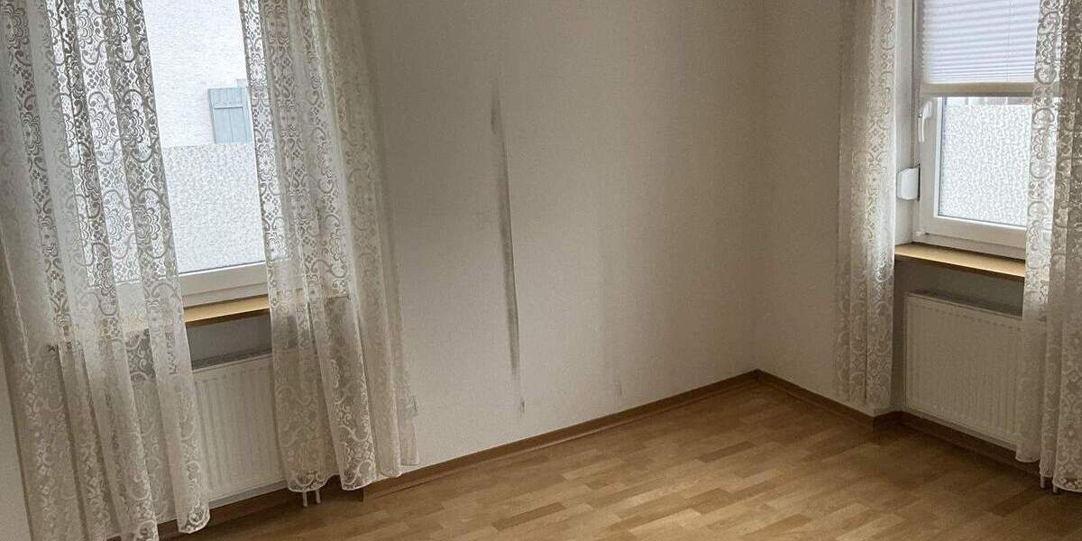 Mehrfamilienhaus, Wohnhaus Friesenheim - 6 Zimmer, 150 m&sup2;, 275.000&euro; | Angebot:25696768