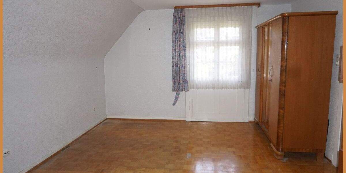 Einfamilienhaus Oberharmersbach - 6 Zimmer, 160 m&sup2;, 330.000&euro; | Angebot:25774651