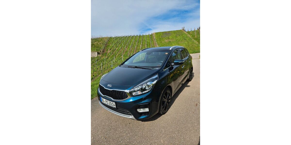 Kia Carens 98.000 km 16.500 &euro; Kappelrodeck 77876