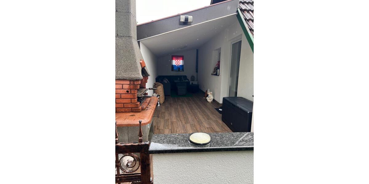 Mehrfamilienhaus, Wohnhaus Oppenau - 9 Zimmer, 180 m&sup2;, 360.000&euro; | Angebot:24099534