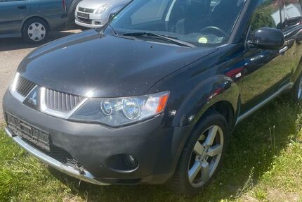 Mitsubishi Outlander 323.000 km 2.900 &euro; LAHR 77933
