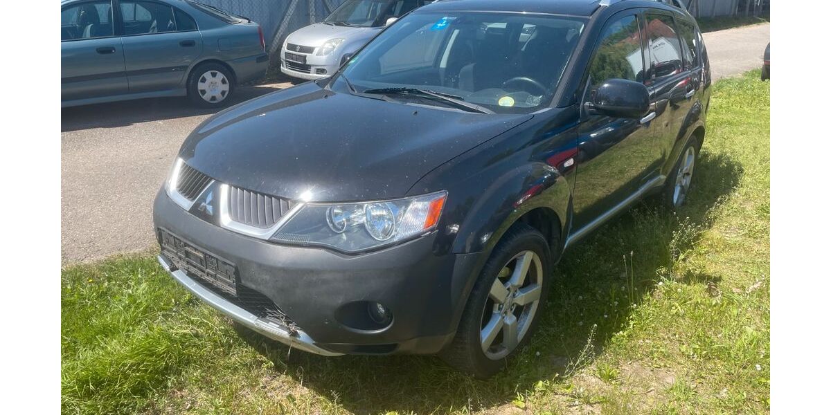 Mitsubishi Outlander 323.000 km 2.900 &euro; LAHR 77933