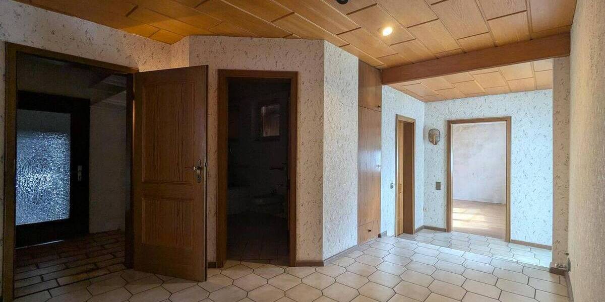 Mehrfamilienhaus, Wohnhaus Hohberg Hofweier - 7 Zimmer, 208 m&sup2;, 520.000&euro; | Angebot:26379812