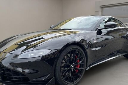 Aston Martin V8 Vantage 23.350 km 158.500 &euro; Haslach im Kinzigtal 77716