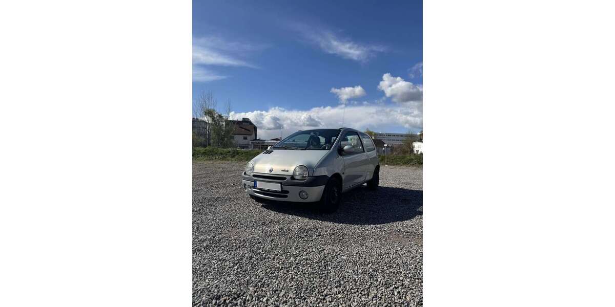 Renault Twingo 85.000 km 1.900 &euro; Offenburg 77656