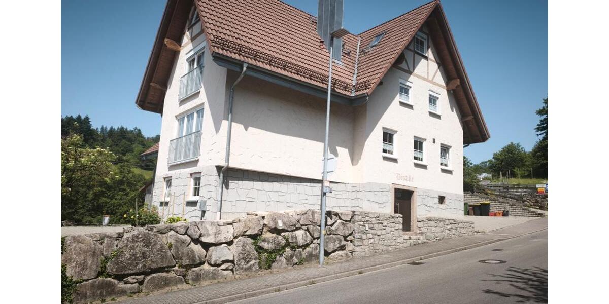 Einfamilienhaus Bühl - 7 Zimmer, 200 m&sup2;, 645.000&euro; | Angebot:26709209