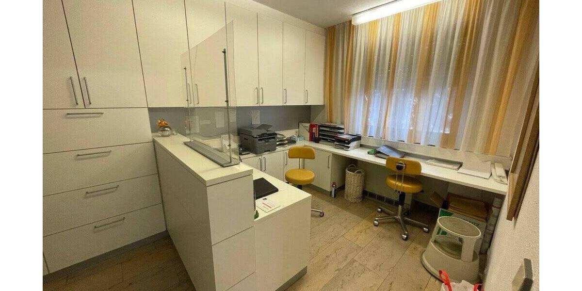 Gewerbeobjekt Achern - 4 Zimmer, 900&euro; | Angebot:25703640