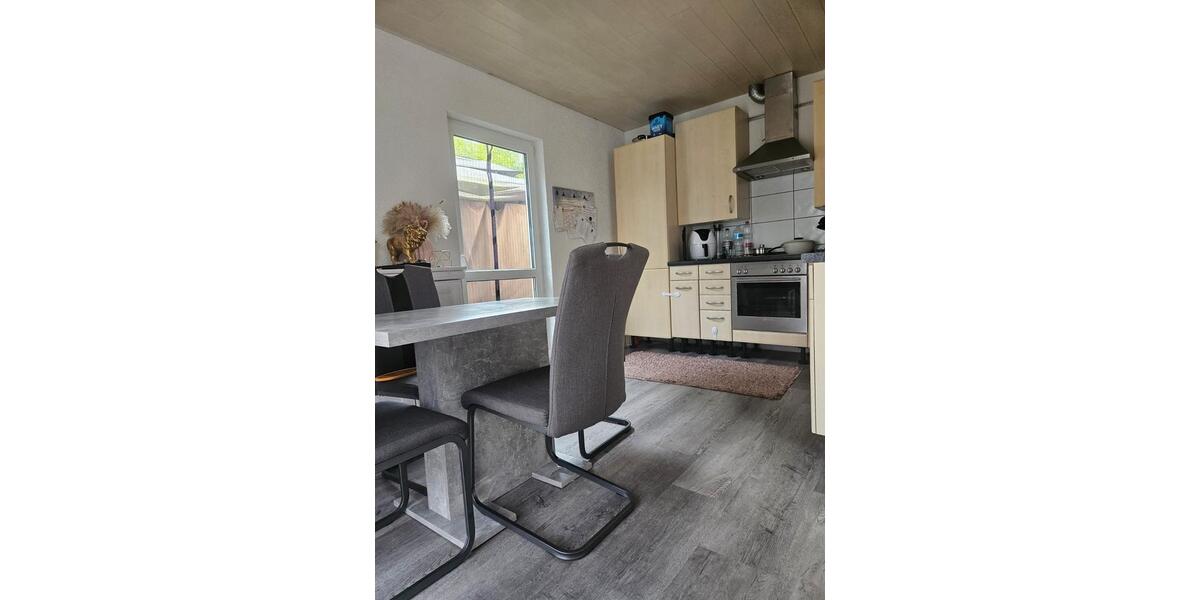 Einfamilienhaus Lahr (Schwarzwald) - 8 Zimmer, 148 m&sup2;, 480.000&euro; | Angebot:25363651