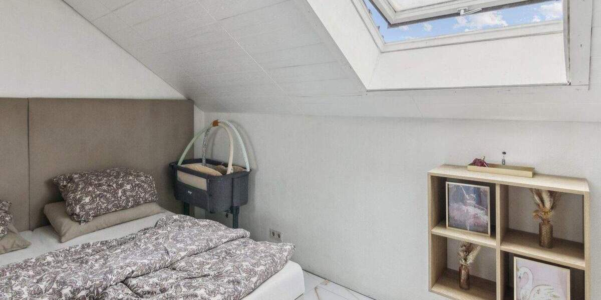 Etagenwohnung Kehl Goldscheuer - 6 Zimmer, 138 m&sup2;, 349.000&euro; | Angebot:25800585