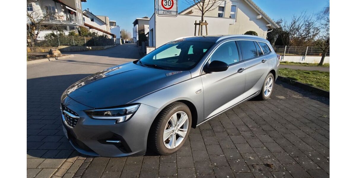 Opel Insignia 97.000 km 17.199 &euro; Kehl 77694