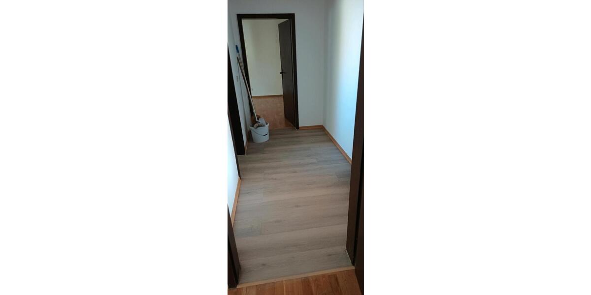 Etagenwohnung Kehl - 3 Zimmer, 107 m&sup2;, 1.380&euro; | Angebot:25966475