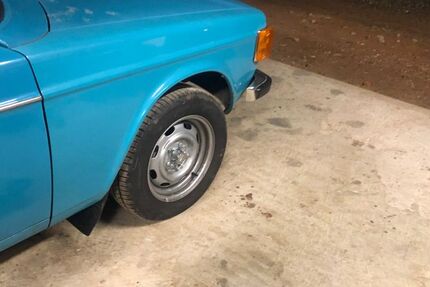 Volvo Andere 88.500 km 4.950 &euro; Bühl 77815