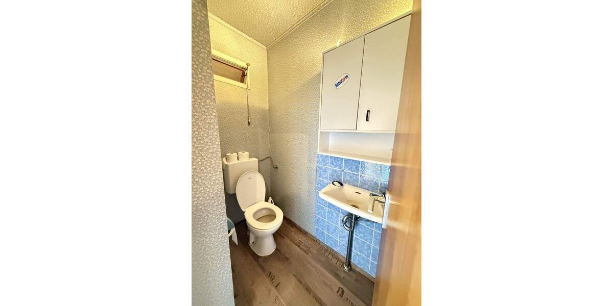Einfamilienhaus Ettenheim / Ettenheimweiler Ettenheimweiler - 9 Zimmer, 210 m&sup2;, 310.000&euro; | Angebot:25671629