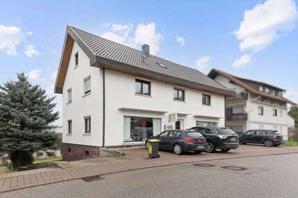 Haus Bühl - 9 Zimmer, 220 m&sup2;, 575.000&euro; | Angebot:24565072
