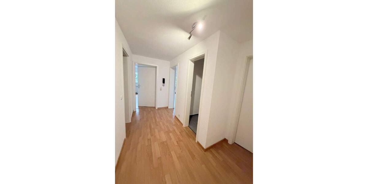 Etagenwohnung Ettenheim - 3 Zimmer, 92 m&sup2;, 900&euro; | Angebot:25703765