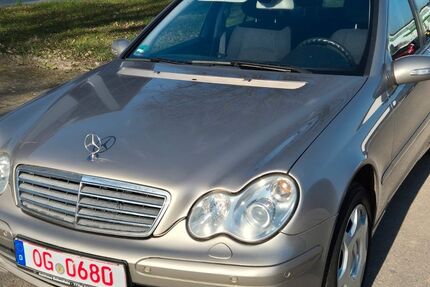 Mercedes-Benz C 220 330.000 km 3.000 &euro; Kippenheim 77971