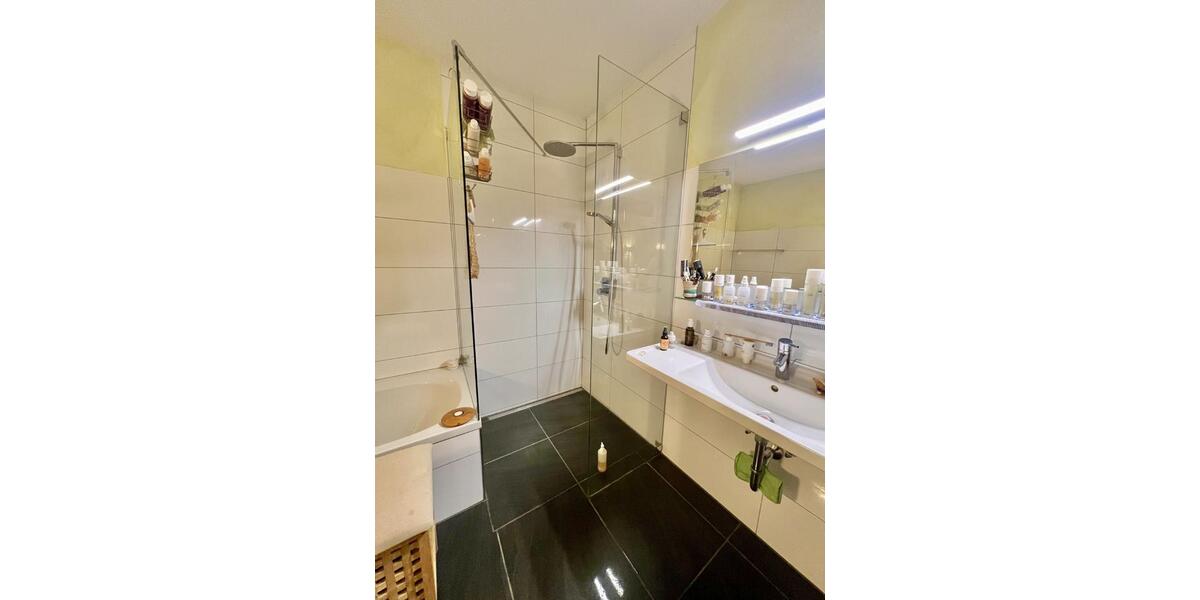 Erdgeschoßwohnung Schuttertal - 2.5 Zimmer, 110 m&sup2;, 790&euro; | Angebot:26048950