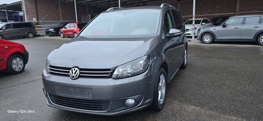 VW Touran 179.891 km 8.999 &euro; Herbolzheim 79336