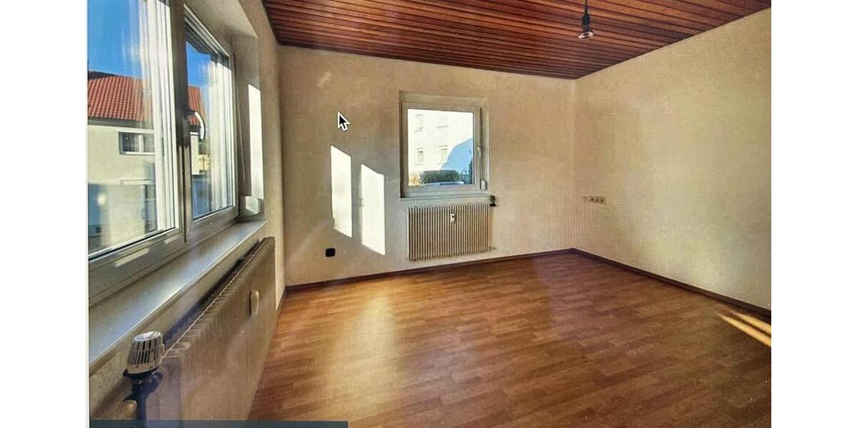 Maisonettenwohnung Lahr (Schwarzwald) - 5 Zimmer, 90 m&sup2;, 1.230&euro; | Angebot:25617859