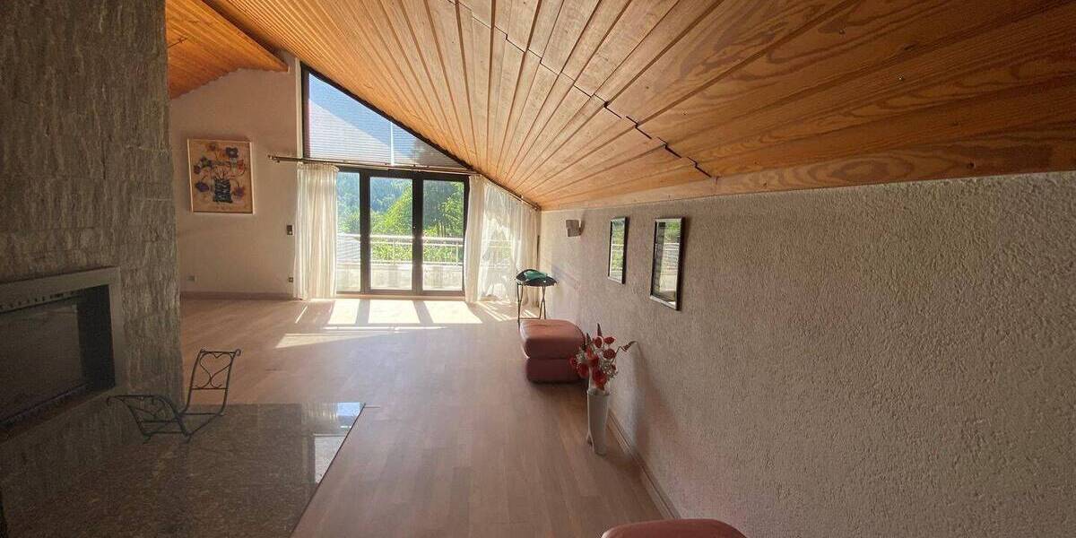 Einfamilienhaus Bad Peterstal-Griesbach Bad Griesbach - 9 Zimmer, 310 m&sup2;, 1.500&euro; | Angebot:26859323