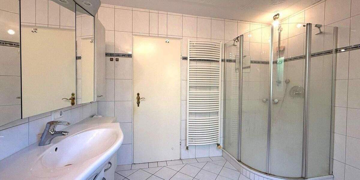 Einfamilienhaus Lahr Reichenbach - 8 Zimmer, 220 m&sup2;, 429.500&euro; | Angebot:25869135