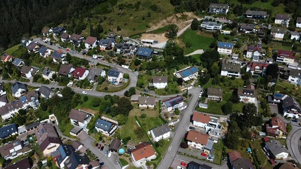 Mehrfamilienhaus, Wohnhaus Oppenau - 8 Zimmer, 165 m&sup2;, 625.000&euro; | Angebot:26556371