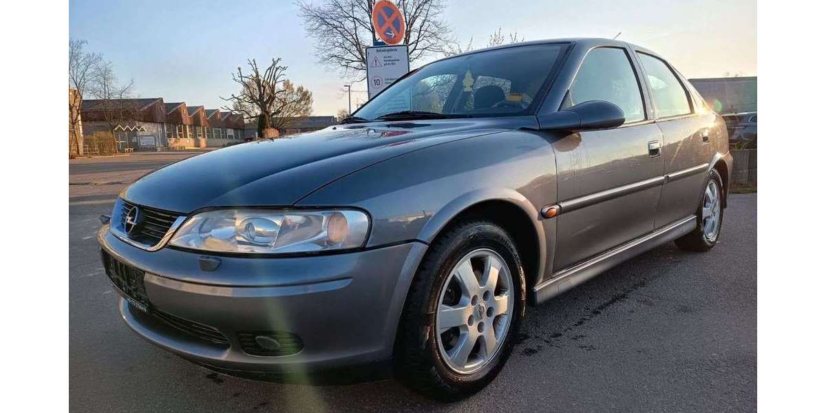 Opel Vectra 153.000 km 2.400 &euro; Lahr 77933