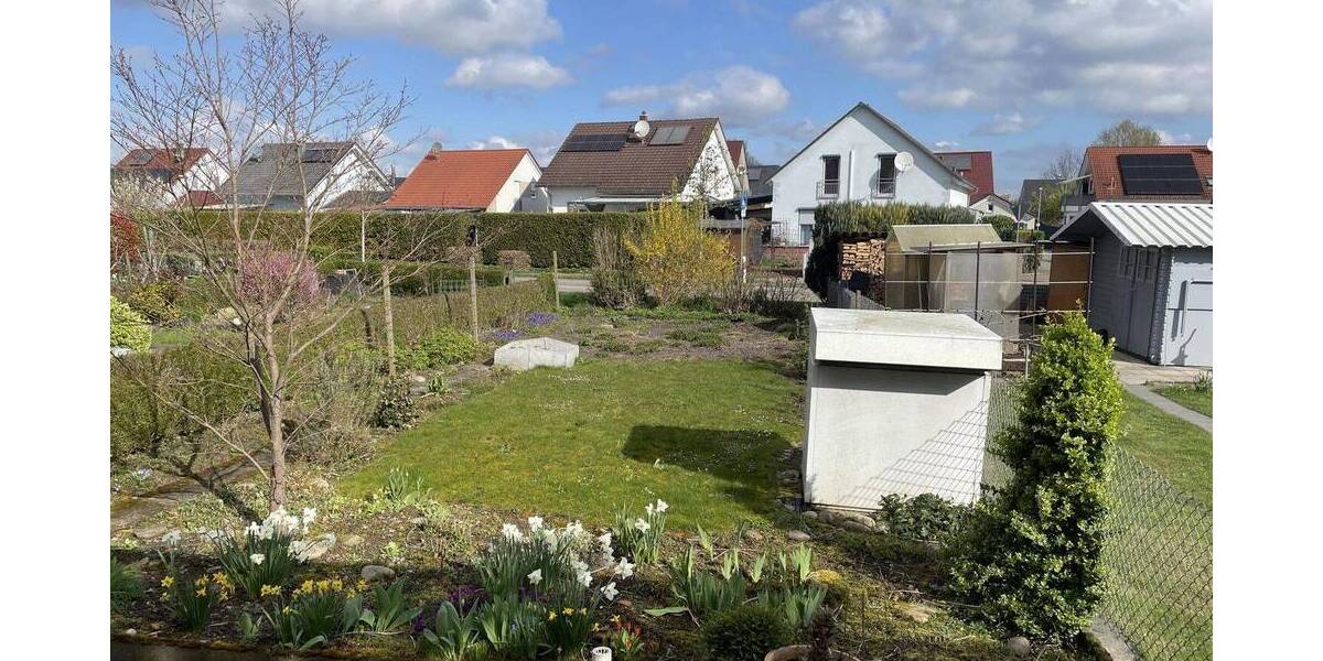 Reihenmittelhaus Offenburg Bühl - 6 Zimmer, 141 m&sup2;, 415.000&euro; | Angebot:26308843